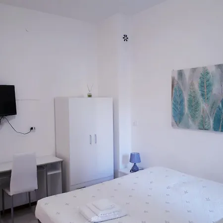 Monolocale Le Petit Centre Апартаменты Казале-Монферрато